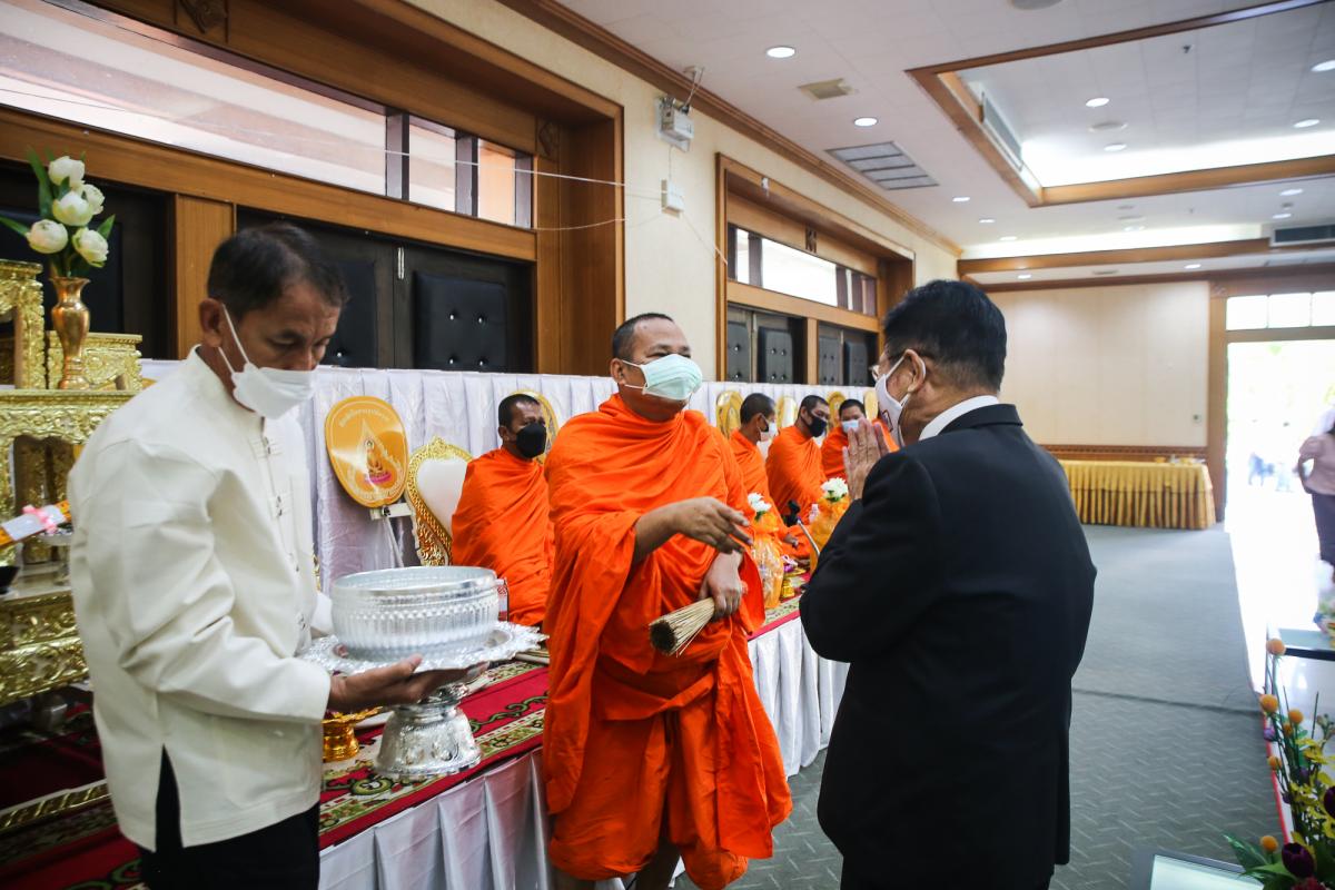 ายกองค์การบริหารส่วนจังหวัดตาก เป็นประธานในการเปิดโครงการฝึกอบรมคุณธรรมและจริยธรรม หลักสูตร “การปฏิบัติงานให้เกิดประโยชน์ โดยยึดมั่นในธรรมและวินัย และเชิดชูเกียรติ คนดี ศรี อบจ.ตาก”