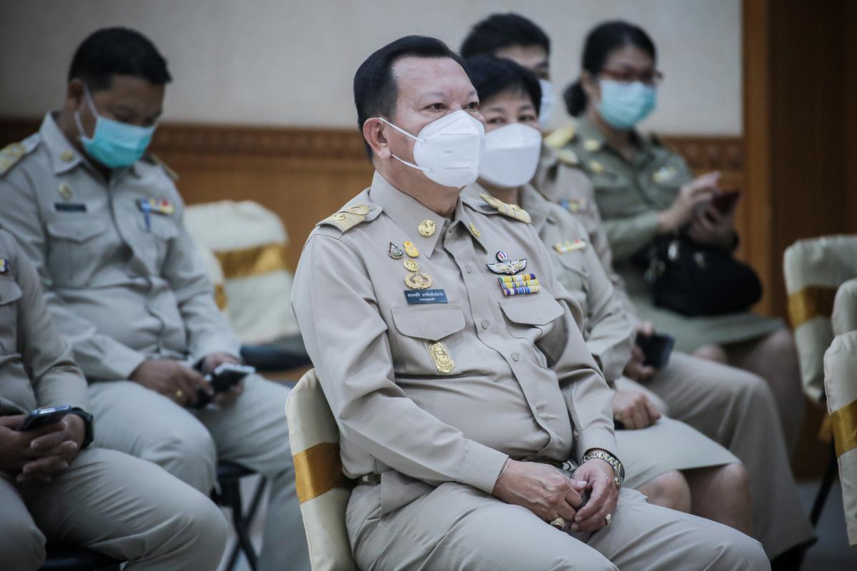 นายก อบจ.ตาก เข้าร่วมพิธีถวายราชสักการะ และกล่าวถวายราชสดุดีพระบาทสมเด็จพระจุลจอมเกล้าเจ้าอยู่หัว เนื่องในวันท้องถิ่นไทย ประจำปี 2565