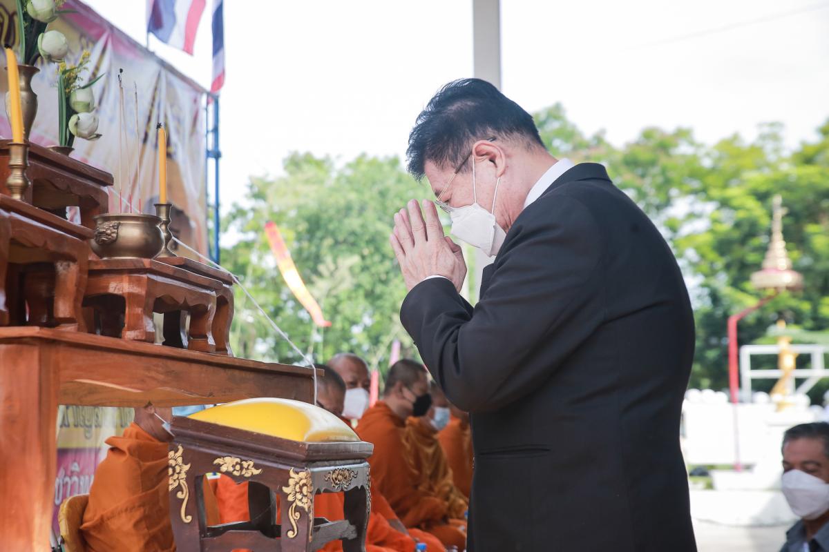 นายกองค์การบริหารส่วนจังหวัดตาก เป็นประธานในการทอดผ้าป่าสามัคคี เนื่องในโอกาสวันครบรอบสถาปนาโรงเรียนบ้านตากประชาวิทยาคาร 66 ปี ณ โรงเรียนบ้านตากประชาวิทยาคาร อำเภอบ้านตาก จังหวัดตาก