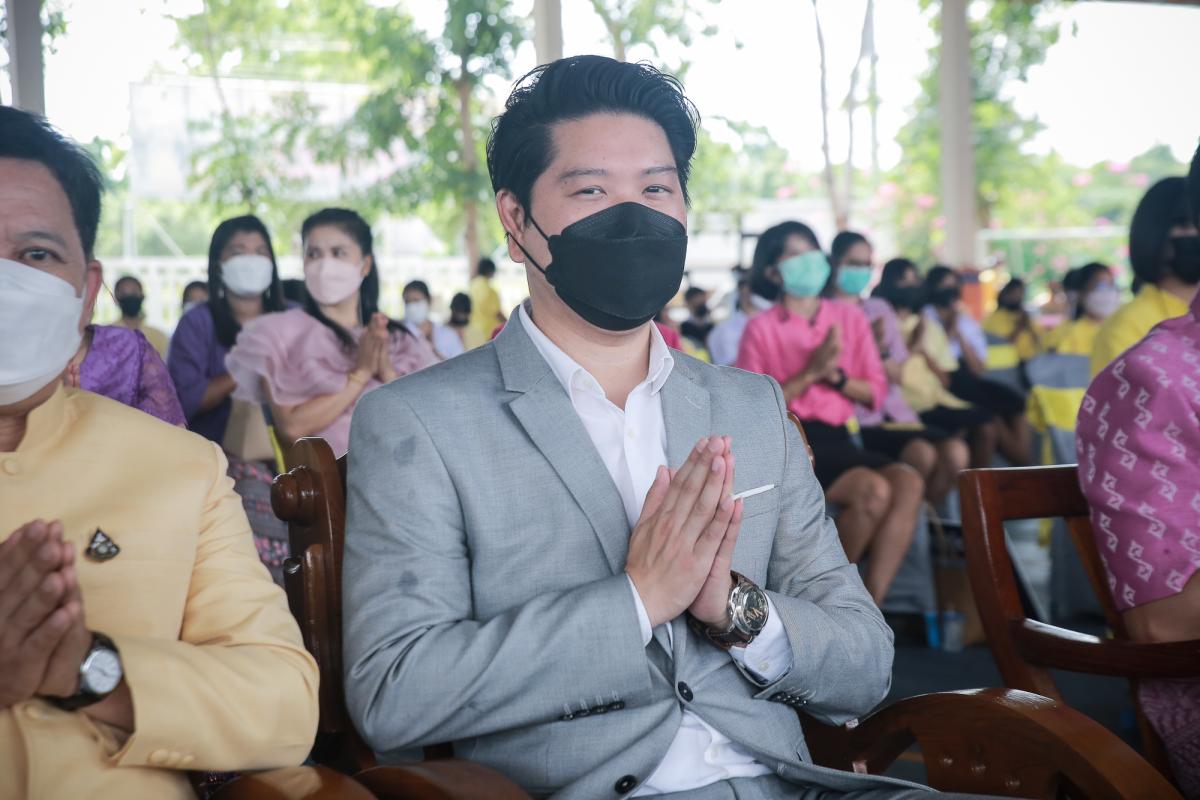 นายกองค์การบริหารส่วนจังหวัดตาก เป็นประธานในการทอดผ้าป่าสามัคคี เนื่องในโอกาสวันครบรอบสถาปนาโรงเรียนบ้านตากประชาวิทยาคาร 66 ปี ณ โรงเรียนบ้านตากประชาวิทยาคาร อำเภอบ้านตาก จังหวัดตาก