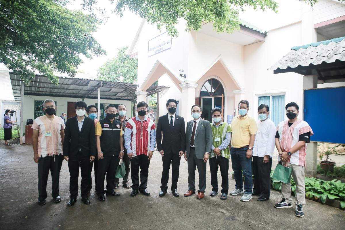 รองนายกองค์การบริหารส่วนจังหวัดตาก เป็นประธานในพิธีเปิดโครงการฝึกอบรมส่งเสริมให้ความรู้ด้านการปฏิบัติตามหลักศาสนาคริสต์ในเขตพื้นที่จังหวัดตาก ประจำปีงบประมาณ พ.ศ. 2565 (รุ่นที่ 2)