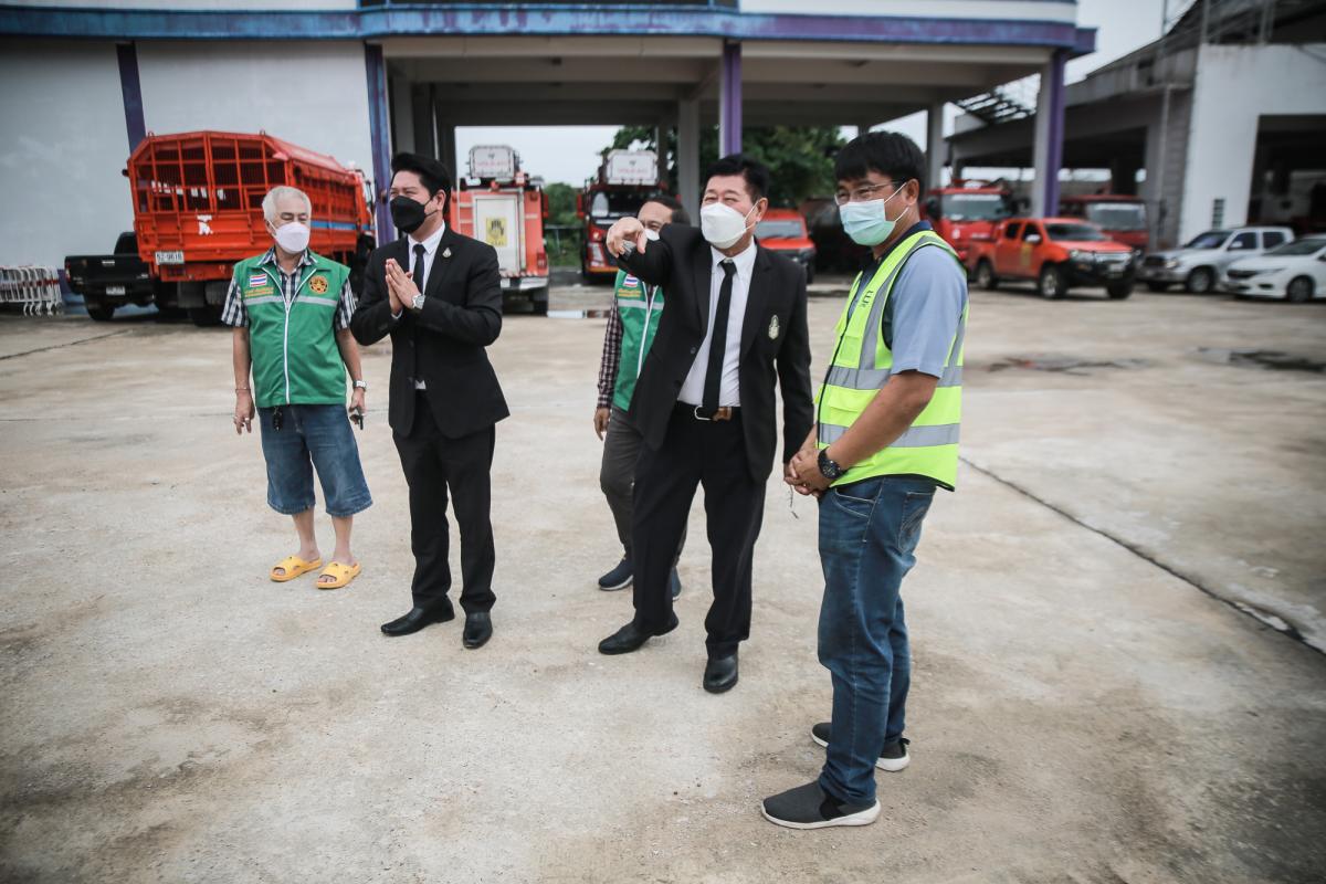 ลงพื้นที่ติดตามสถานการณ์น้ำท่วม ในพื้นที่อำเภอแม่สอด โดยได้ให้การสนับสนุน นำเครื่องสูบน้ำไปช่วยแก้ไขปัญหาน้ำท่วมขังในพื้นที่
