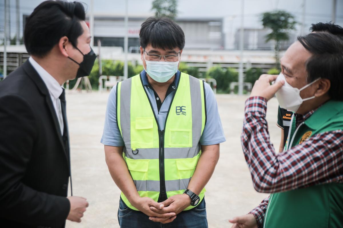 ลงพื้นที่ติดตามสถานการณ์น้ำท่วม ในพื้นที่อำเภอแม่สอด โดยได้ให้การสนับสนุน นำเครื่องสูบน้ำไปช่วยแก้ไขปัญหาน้ำท่วมขังในพื้นที่