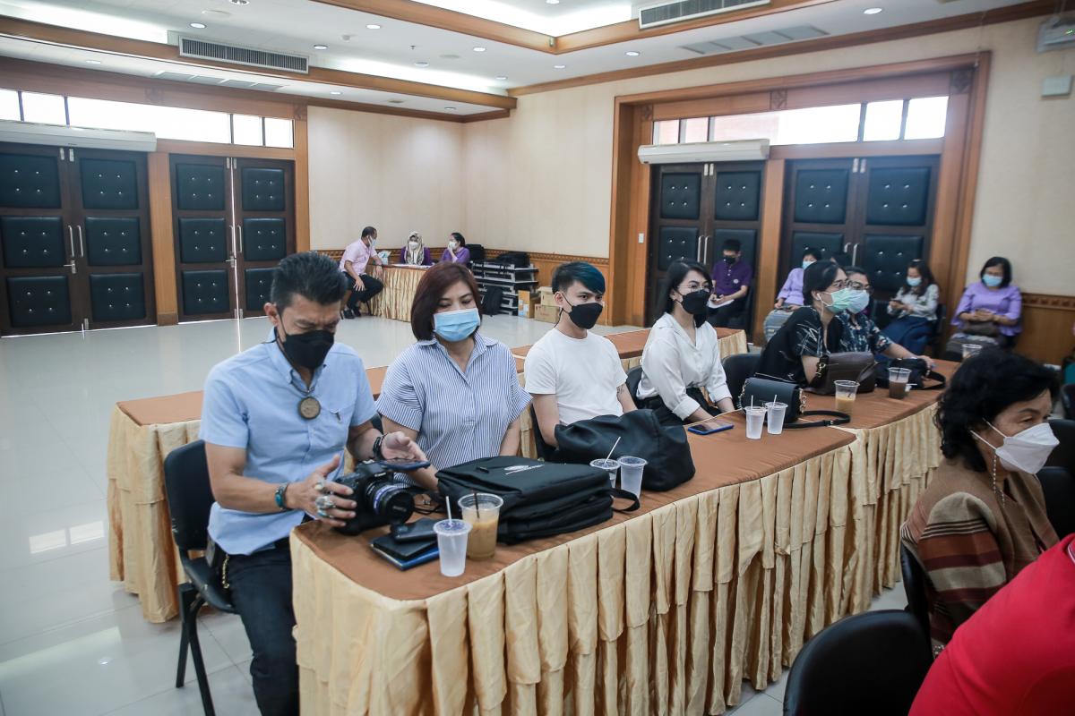 นายกองค์การบริหารส่วนจังหวัดตาก เป็นประธานในพิธีเปิดโครงการสร้างเครือข่ายนักประชาสัมพันธ์ท้องถิ่น ประจำปีงบประมาณ พ.ศ. 2565