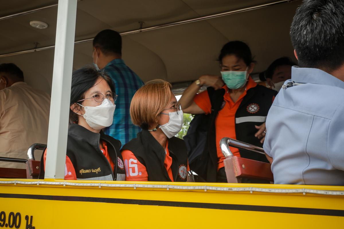 นายกองค์การบริหารส่วนจังหวัดตาก ในฐานะผู้อำนวยการอุทยานธรณีไม้กลายเป็นหินตาก ร่วมงานแถลงข่าวเตรียมจัดงาน “บันทึกสถิติโลก ไม้กลายเป็นหินที่ยาวที่สุดในโลก”
