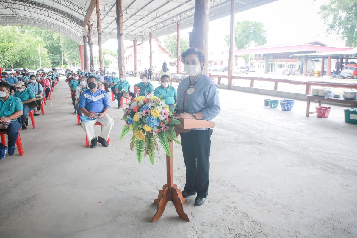 ว่าที่ ดร. ฑีฆะพล ทวีเกื้อกูลกิจ รองนายกองค์การบริหารส่วนจังหวัดตาก เป็นประธานในพิธีเปิดโครงการอบรมให้ความรู้ การควบคุมโรคอุบัติใหม่