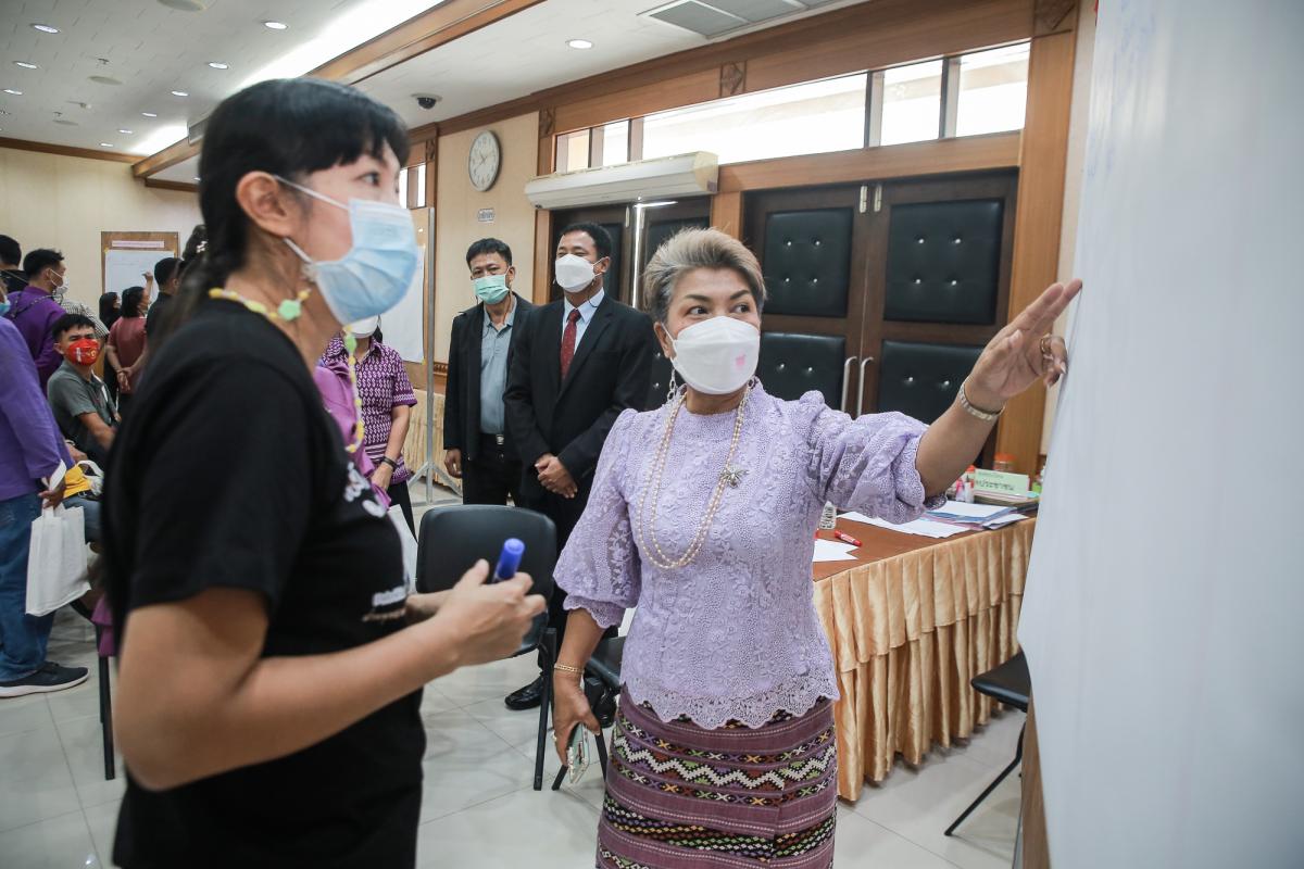 นายกองค์การบริหารส่วนจังหวัดตาก เป็นประธานในโครงการประชุมสัมมนาเชิงปฏิบัติการ เพื่อบูรณาการจัดทำยุทธศาสตร์การพัฒนาขององค์กรปกครองส่วนท้องถิ่น ในเขตจังหวัดตาก และจัดทำแผนพัฒนาท้องถิ่นองค์การบริหารส่วนจังหวัดตาก