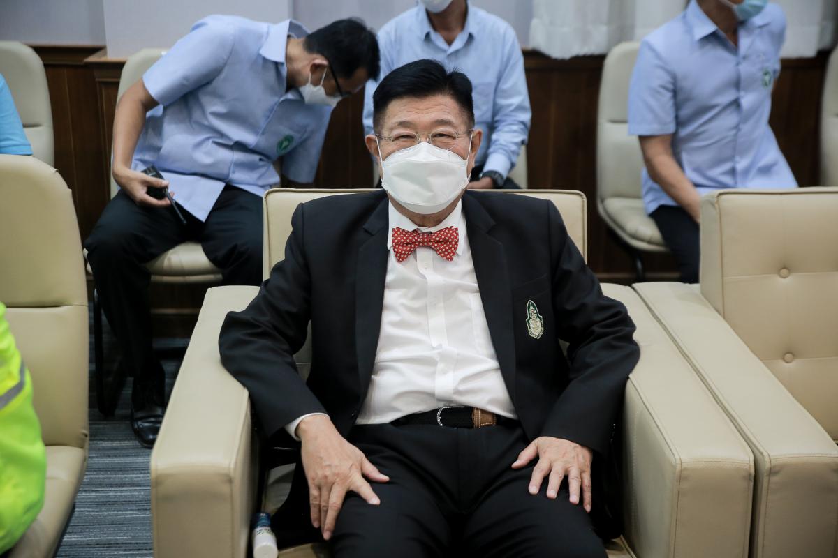 นายกองค์การบริหารส่วนจังหวัดตาก ร่วมต้อนรับดร.สาธิต ปิตุเตชะ รัฐมนตรีช่วยว่าการกระทรวงสาธารณสุข