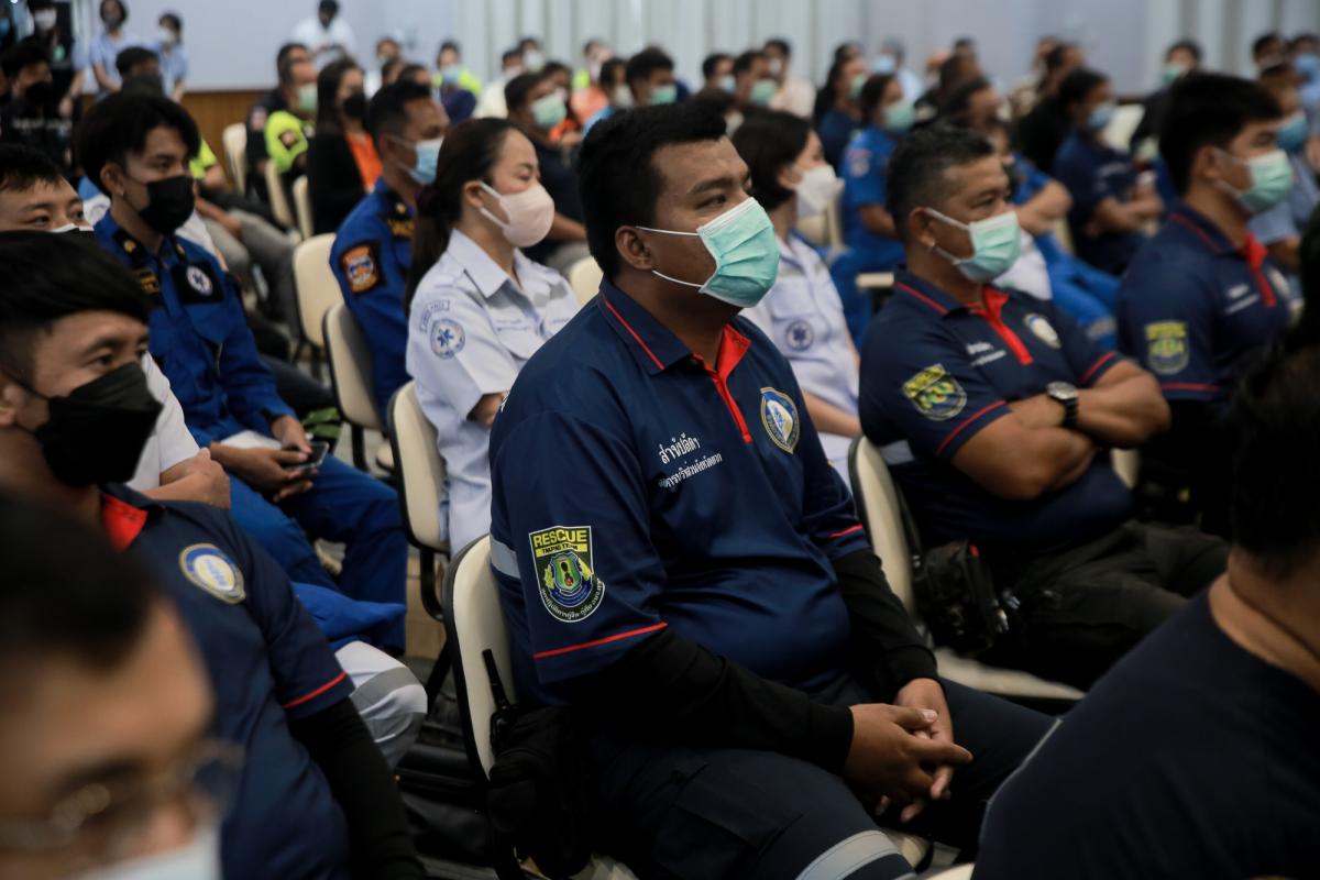 นายกองค์การบริหารส่วนจังหวัดตาก ร่วมต้อนรับดร.สาธิต ปิตุเตชะ รัฐมนตรีช่วยว่าการกระทรวงสาธารณสุข