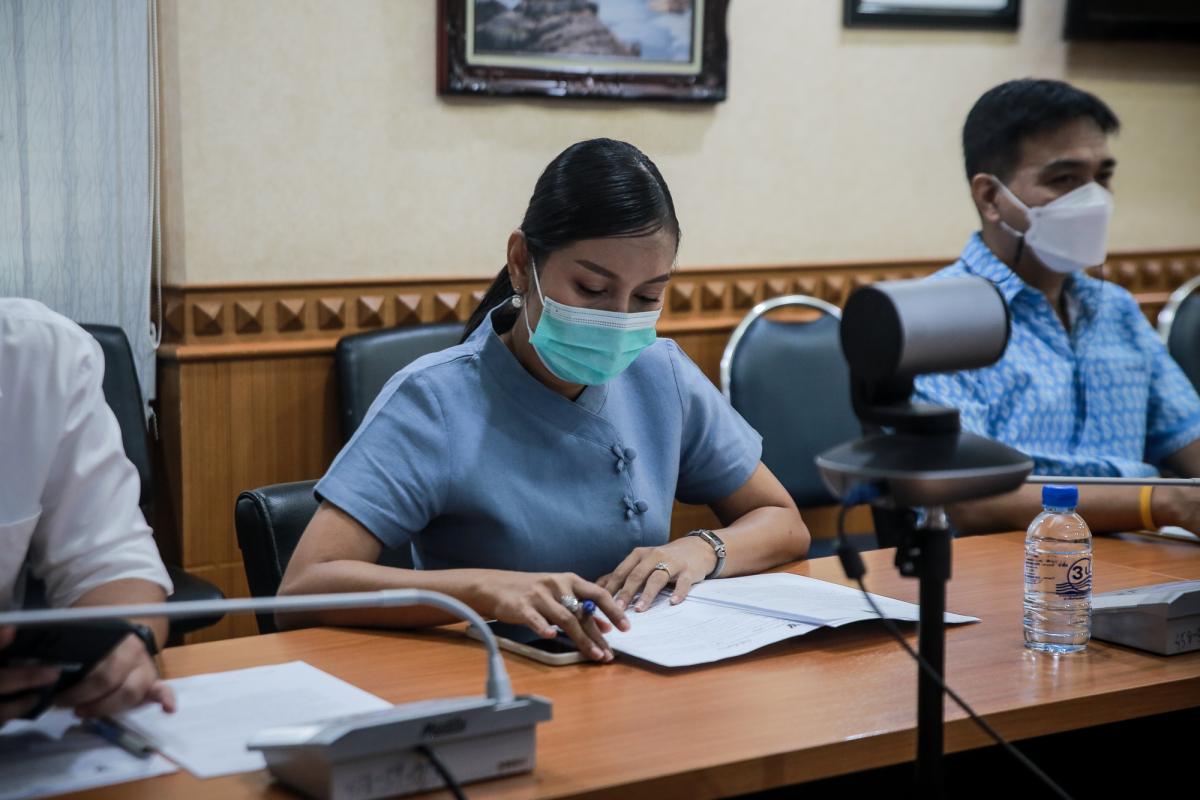 นายกองค์การบริหารส่วนจังหวัดตาก ในฐานะผู้อำนวยการอุทยานธรณีไม่กลายเป็นหินตาก เป็นประธานเปิดการประชุมหารือเรื่องการเข้าร่วมการประชุมเครือข่ายอุทยานธรณีโลกภาคพื้นเอเชียแปซิฟิก ครั้งที่ 7 