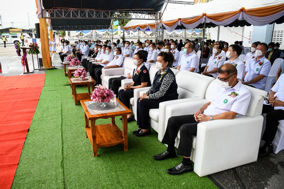 นายกองค์การบริหารส่วนจังหวัดตาก ร่วมพิธีเปิดอาคารผู้ป่วยนอก โรงพยาบาลสมเด็จพระเจ้าตากสินมหาราช