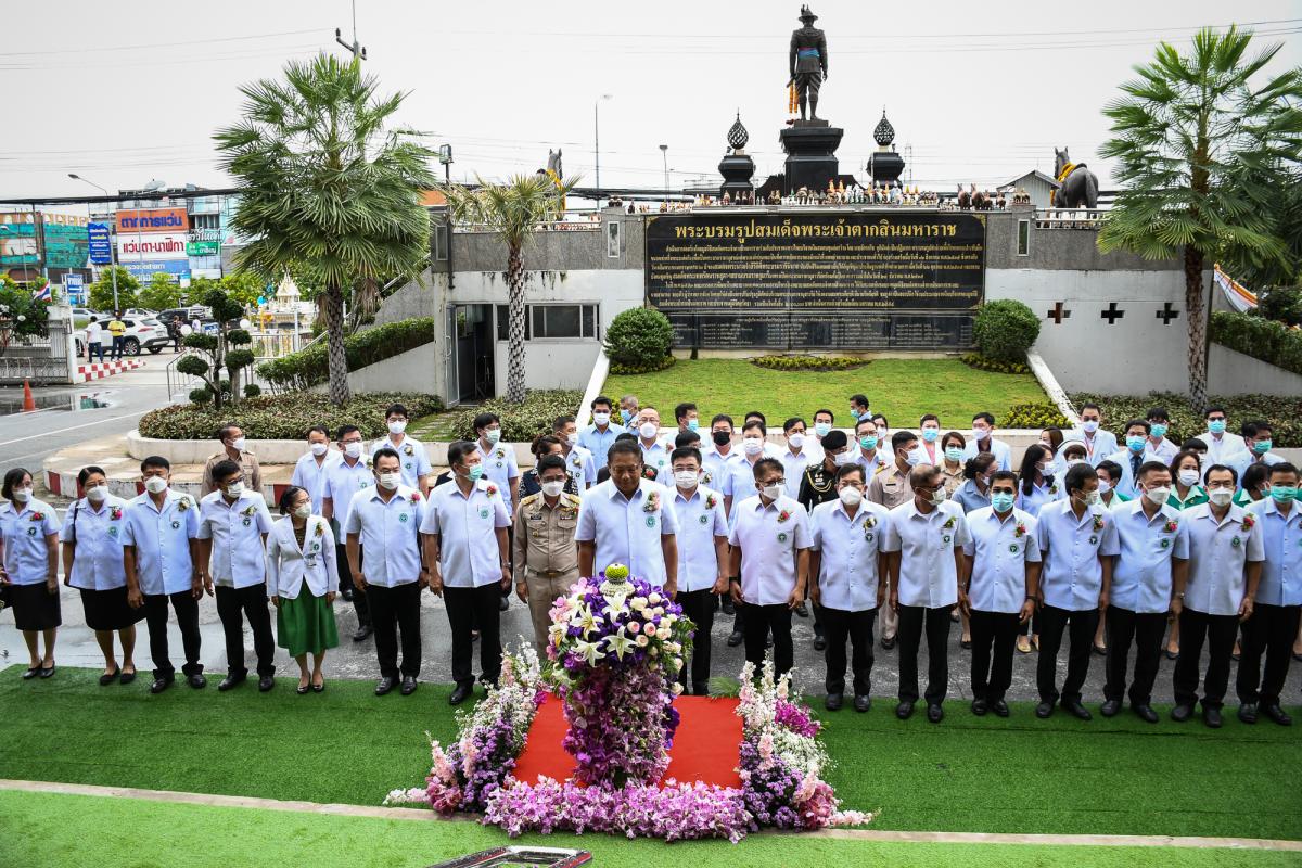นายกองค์การบริหารส่วนจังหวัดตาก ร่วมพิธีเปิดอาคารผู้ป่วยนอก โรงพยาบาลสมเด็จพระเจ้าตากสินมหาราช