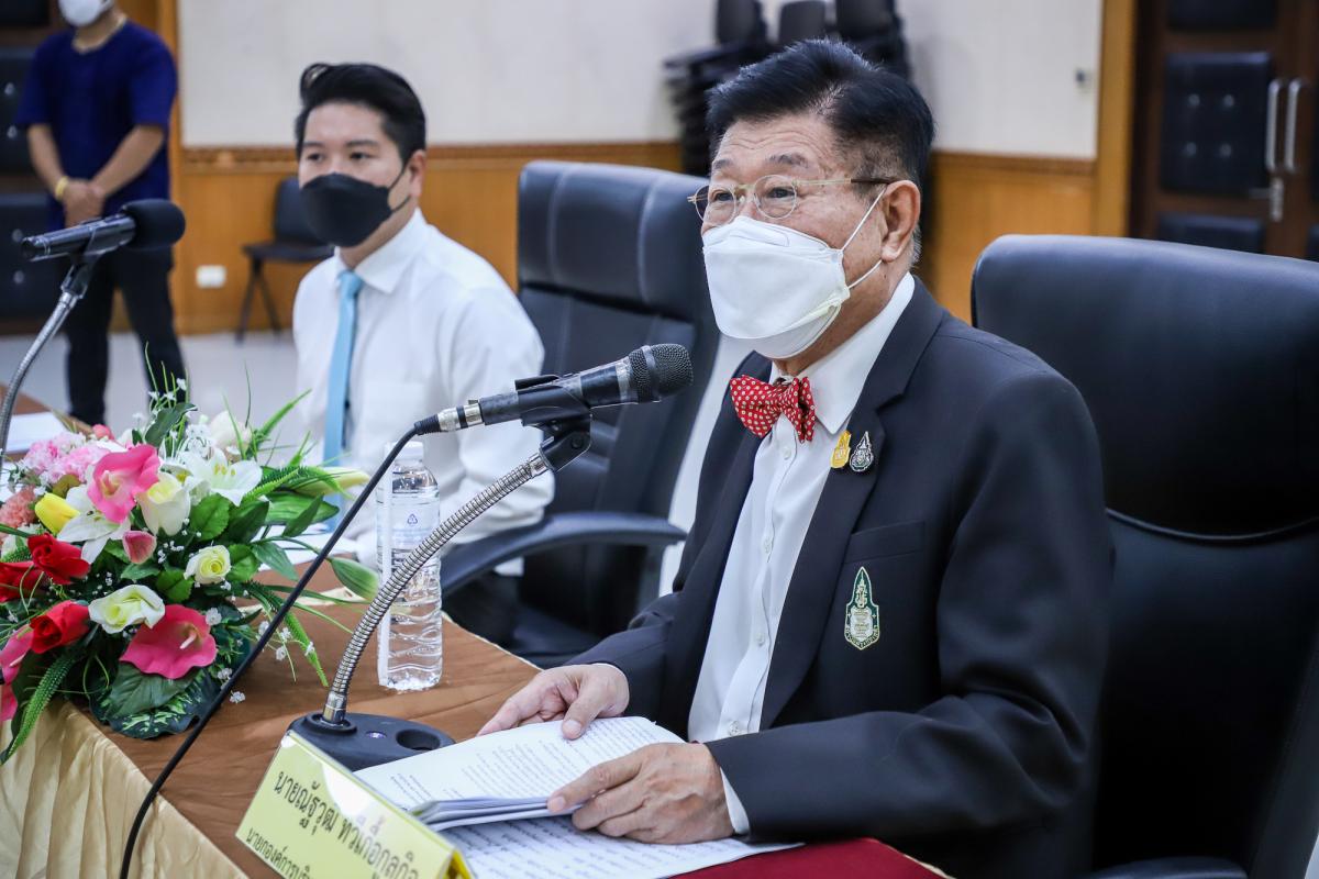 นายกองค์การบริหารส่วนจังหวัดตาก เป็นประธานเปิดการประชุมร่วม เพื่อเตรียมการถ่ายโอนภารกิจให้กับองค์การบริหารส่วนจังหวัด ของสถานีอนามัยเฉลิมพระเกียรติและโรงพยาบาลส่งเสริมสุขภาพตำบล 18 แห่ง