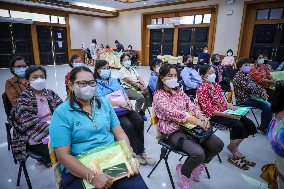 รองนายกองค์การบริการส่วนจังหวัดตาก เป็นประธานเปิดโครงการฝึกอบรมพัฒนาเครือข่ายวัฒนธรรมและภูมิปัญญาท้องถิ่นจังหวัดตาก ประจำปีงบประมาณ พ.ศ.2565