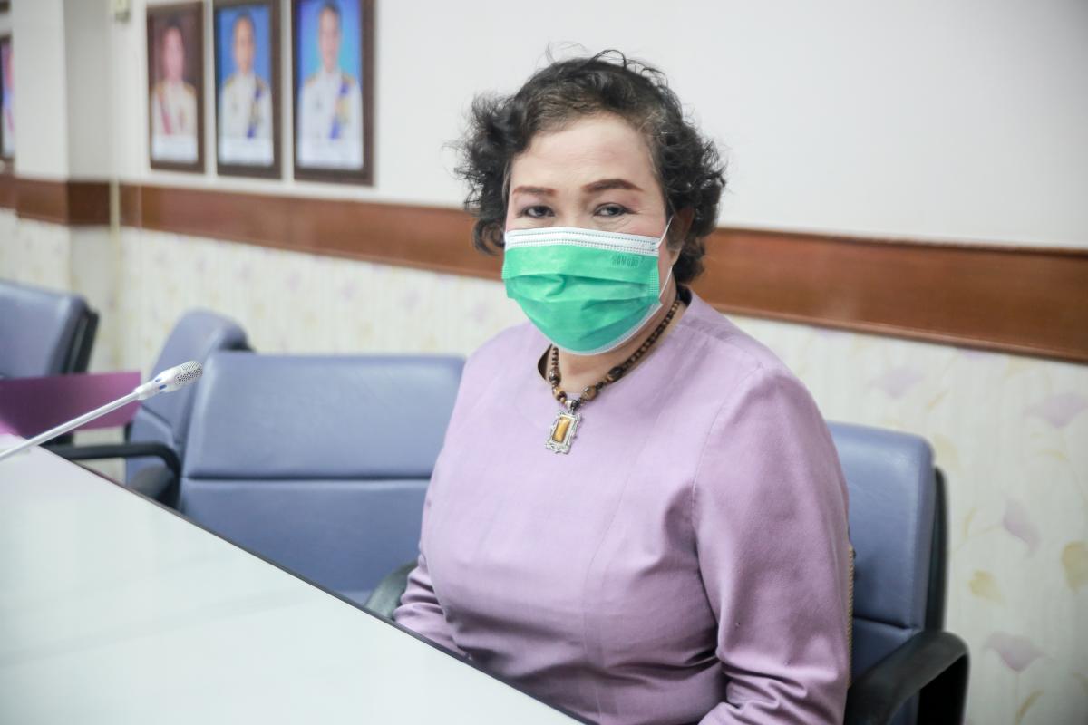 นายกองค์การบริหารส่วนจังหวัดตาก เข้าร่วมในพิธีลงนามความร่วมมือการรณรงค์ส่งเสริมการสวมหมวกนิรภัย 100 เปอร์เซ็นต์ ระหว่างจังหวัดตาก กับ หน่วยงานสังกัดกระทรวงต่างๆ จำนวน 22 หน่วยงาน