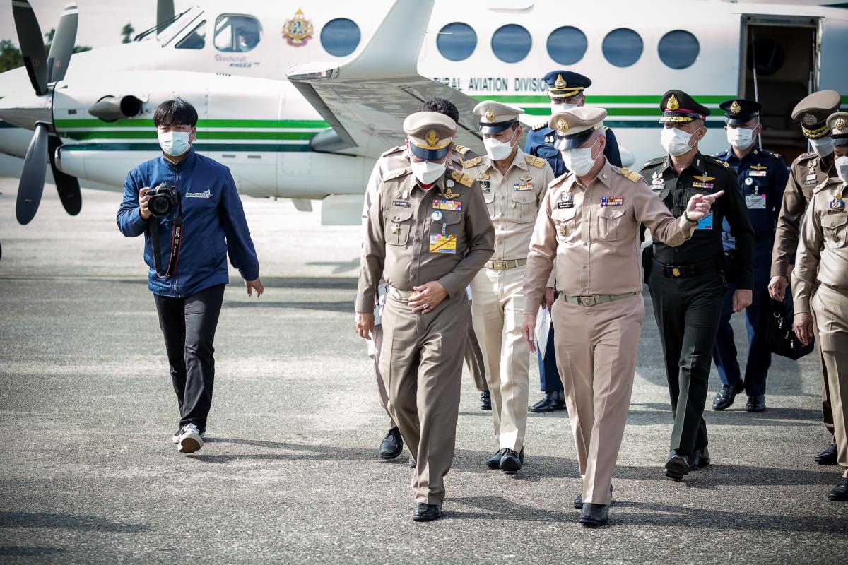 ร่วมต้อนรับ พลอากาศเอก ชลิต พุกผาสุก องคมนตรี ลงพื้นที่ตรวจติดตามความก้าวหน้าการก่อสร้างศูนย์ปฏิบัติการฝนหลวงภาคเหนือ