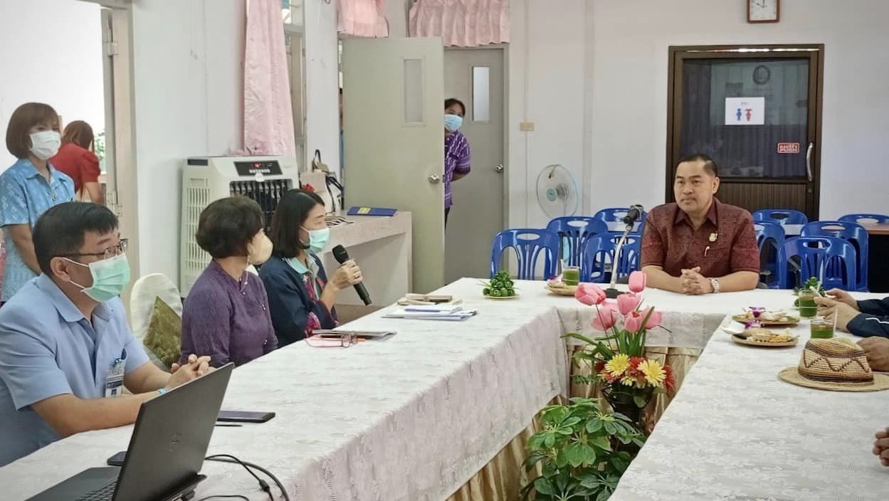 รองปลัดองค์การบริหารส่วนจังหวัดตาก ร่วมต้อนรับนายศิริพันธ์ ศรีกงพลี รองอธิบดีกรมส่งเสริมปกครองท้องถิ่น ณ รพ.สต.บ้านปากห้วยไม้งาม
