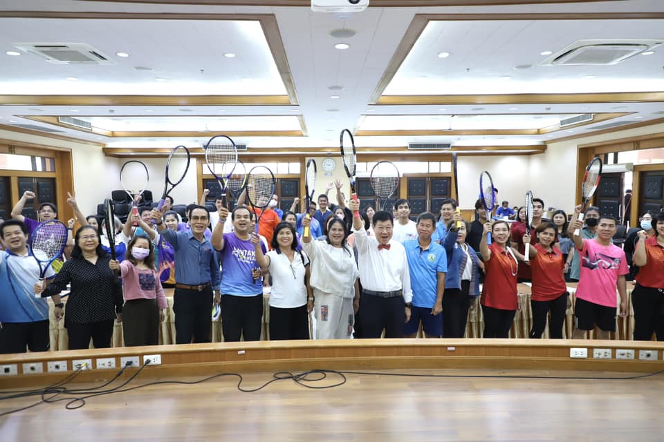 นายกองค์การบริหารส่วนจังหวัดตาก เปิดโครงการฝึกอบรมทักษะการเล่นกีฬาขั้นพื้นฐาน ประเภทกีฬาเทนนิส