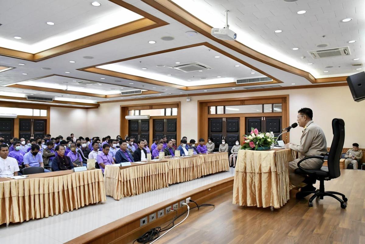 นายกองค์การบริหารส่วนจังหวัดตาก เป็นประธานเปิดการประชุมเพิ่มประสิทธิภาพการปฏิบัติราชการ ลูกจ้างประจำ และพนักงานจ้าง สังกัดสำนักช่าง องค์การบริหารส่วนจังหวัดตาก 