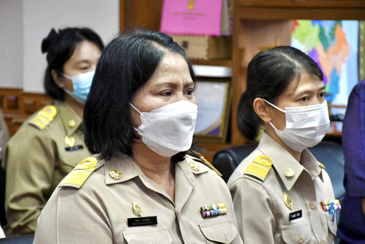 ข้าราชการ ที่โอน-ย้าย เข้ามาในสังกัดองค์การบริหารส่วนจังหวัดตาก จำนวน  12 คน เข้ารายงานตัวและรับมอบนโยบายจาก นายณัฐวุฒิ ทวีเกื้อกูลกิจ นายกองค์การบริหารส่วนจังหวัดตาก 