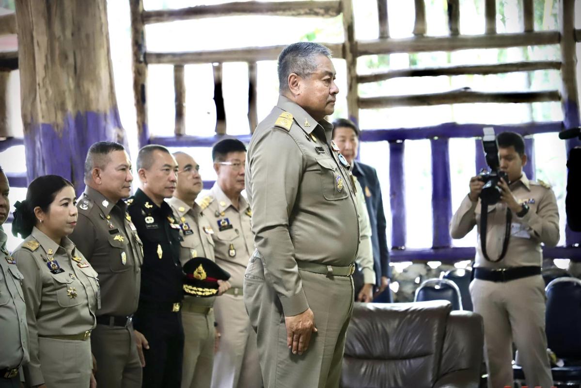 นายกองค์การบริหารส่วนจังหวัดตาก ร่วมให้การต้อนรับ นายพลากร สุวรรณรัฐ องคมนตรี ประธานอนุกรรมการติดตามและขับเคลื่อนโครงการอันเนื่องมาจากพระราชดำริพื้นที่ภาคเหนือ