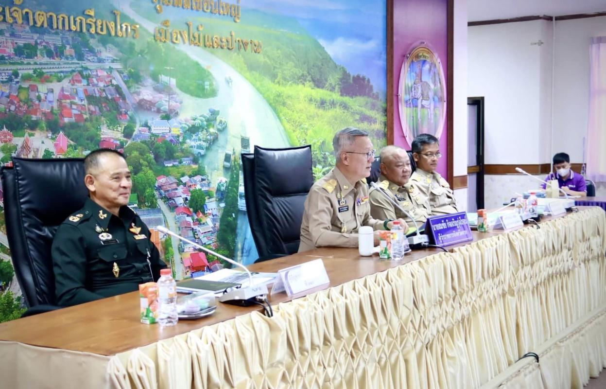 รองนายกองค์การบริหารส่วนจังหวัดตาก พร้อมด้วย ปลัดองค์การบริหารส่วนจังหวัดตาก และเจ้าหน้าที่ เข้าร่วมการประชุมคณะกรมการจังหวัดตากฯ ครั้งที่ 10/2566 (เดือนตุลาคม) 