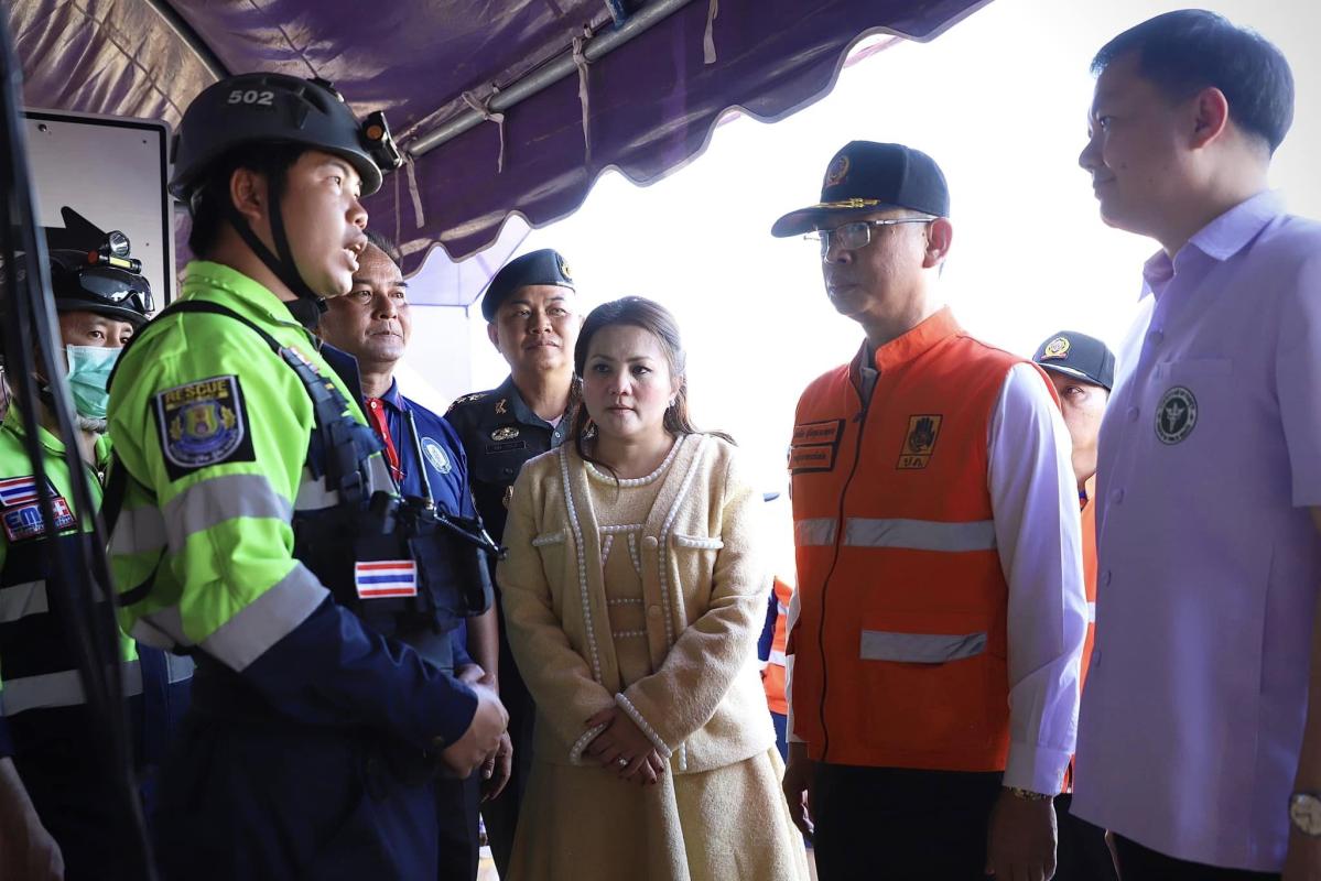 รองนายกองค์การบริหารส่วนจังหวัดตาก ร่วมงานเปิดศูนย์ปฏิบัติการป้องกันและลดอุบัติเหตุทางถนนช่วงเทศกาลปีใหม่ พ.ศ. 2567