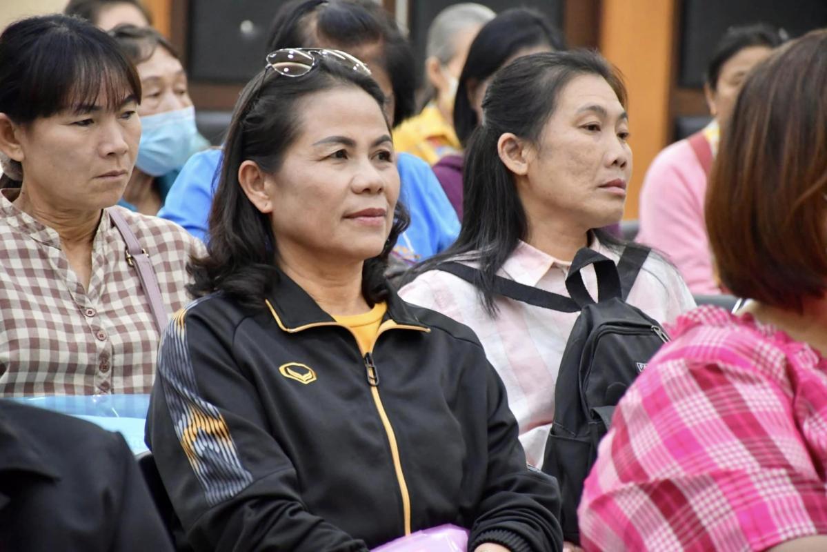 นางแสงทอง อรุณ ผู้ทรงคุณวุฒิองค์การบริหารส่วนจังหวัดตาก เป็นประธานเปิดโครงการส่งเสริมการพัฒนาคุณภาพชีวิตผู้สูงอายุ ประจำปีงบประมาณ 2567 รุ่นที่ 1 