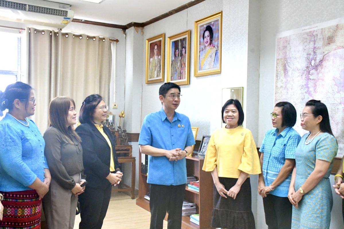 อบจ.ตาก เข้าพบท่านผู้ว่าราชการจังหวัดตาก เพื่อแสดงความยินดีในการเข้ารับตำแหน่ง ผู้ว่าราชการจังหวัดตาก
