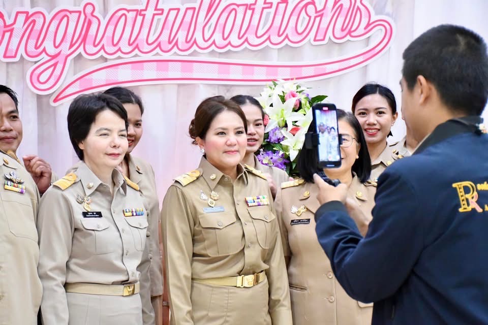 การมอบประกาศผลการเลือกตั้งและแสดงความยินดีกับนายกองค์การบริหารส่วนจังหวัดตาก