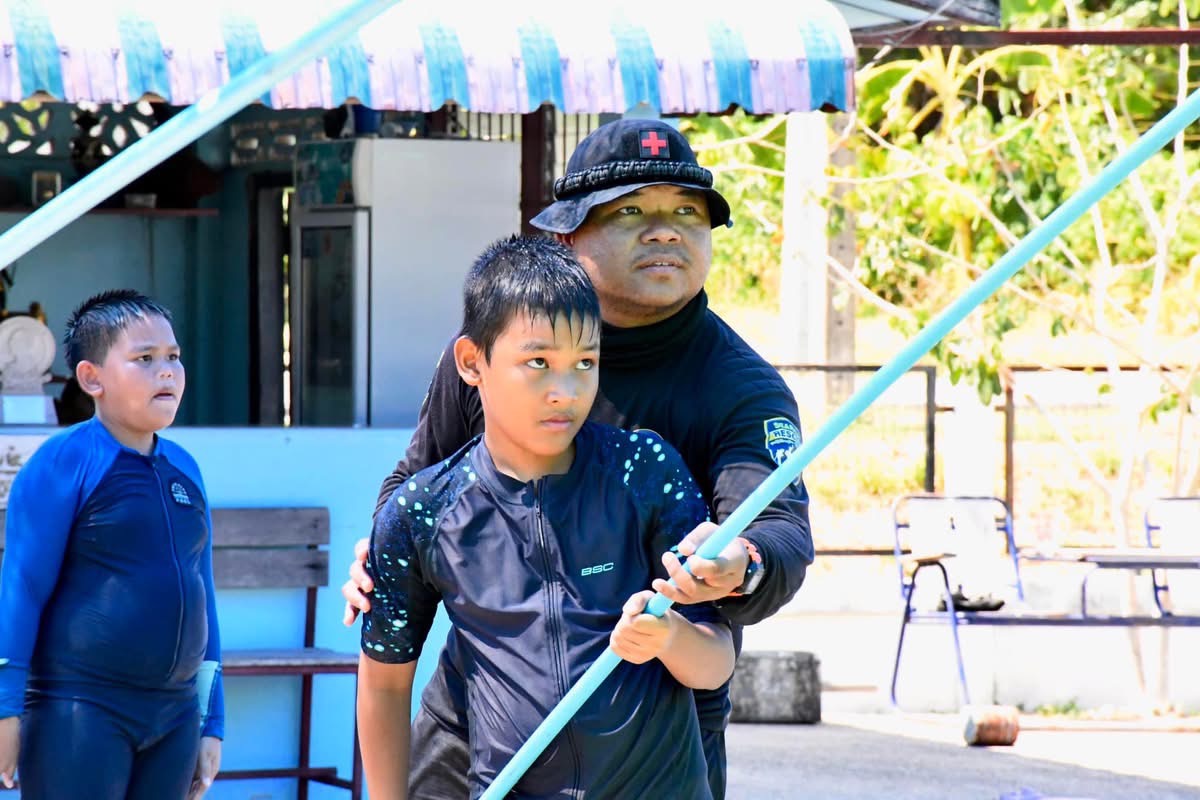 ฝ่ายป้องกันฯ อบจ.ตาก สนับสนุนวิทยากรในโครงการฝึกอบรมทักษะการเอาตัวรอด