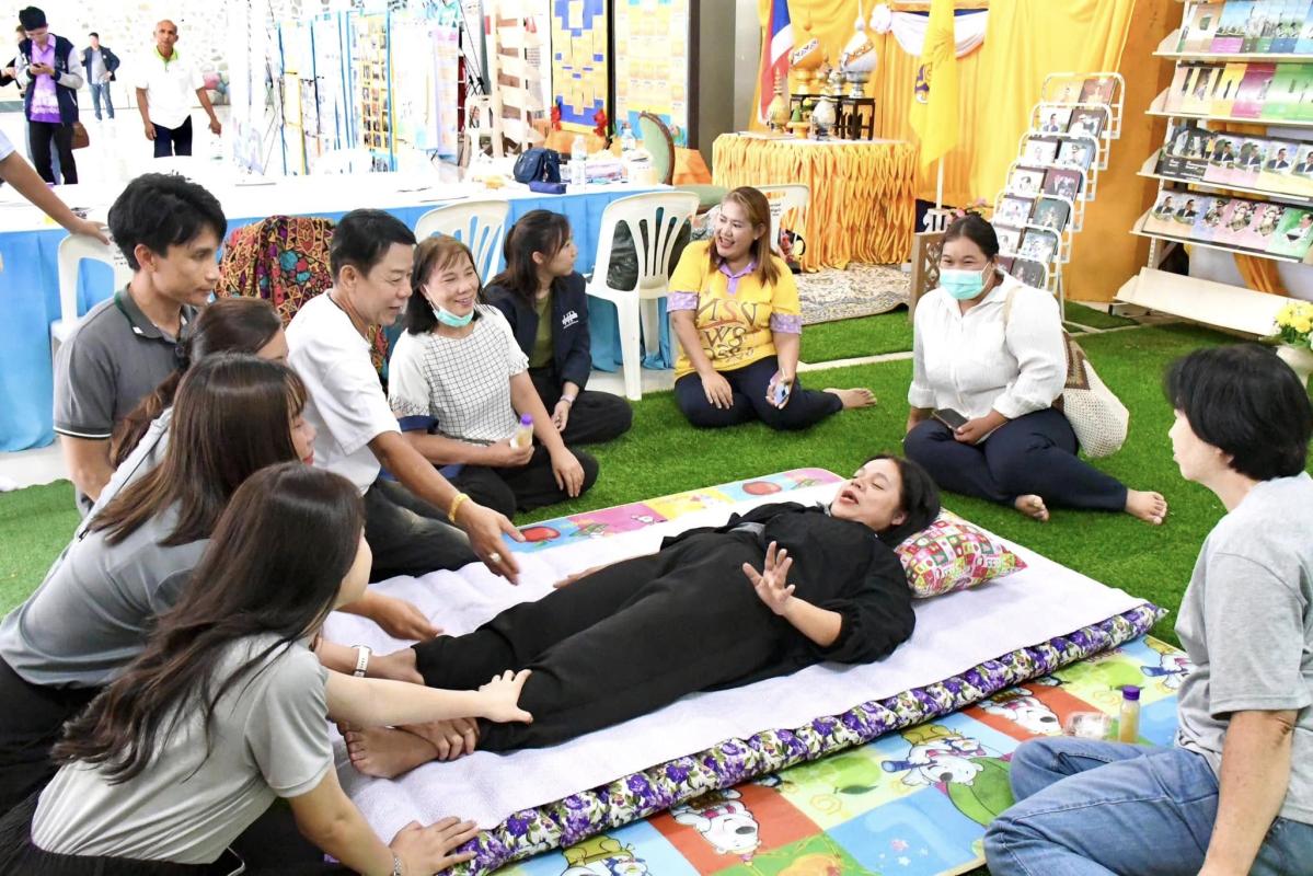 นายกจอย (นายก อบจ.ตาก) นำทีมอบจ. ตาก ร่วมงานแม่สอดไพรด์ 2025