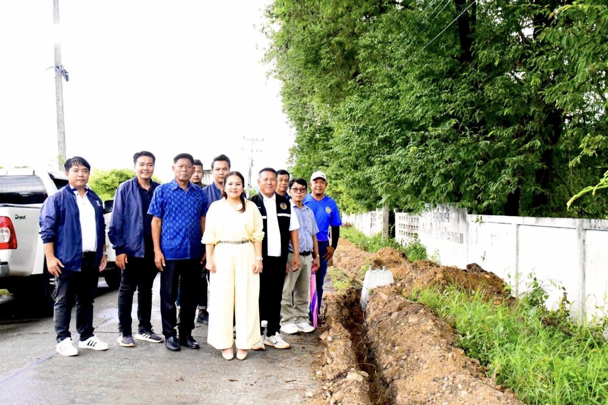 นายกจอย (นายก อบจ.ตาก) ลงพื้นที่ตรวจติดตามงานติดตั้งไฟฟ้าส่องสว่าง ในพื้นที่ ต.วังหิน อ.เมืองตาก 2 จุด งบประมาณรวม 959,000 บาท
