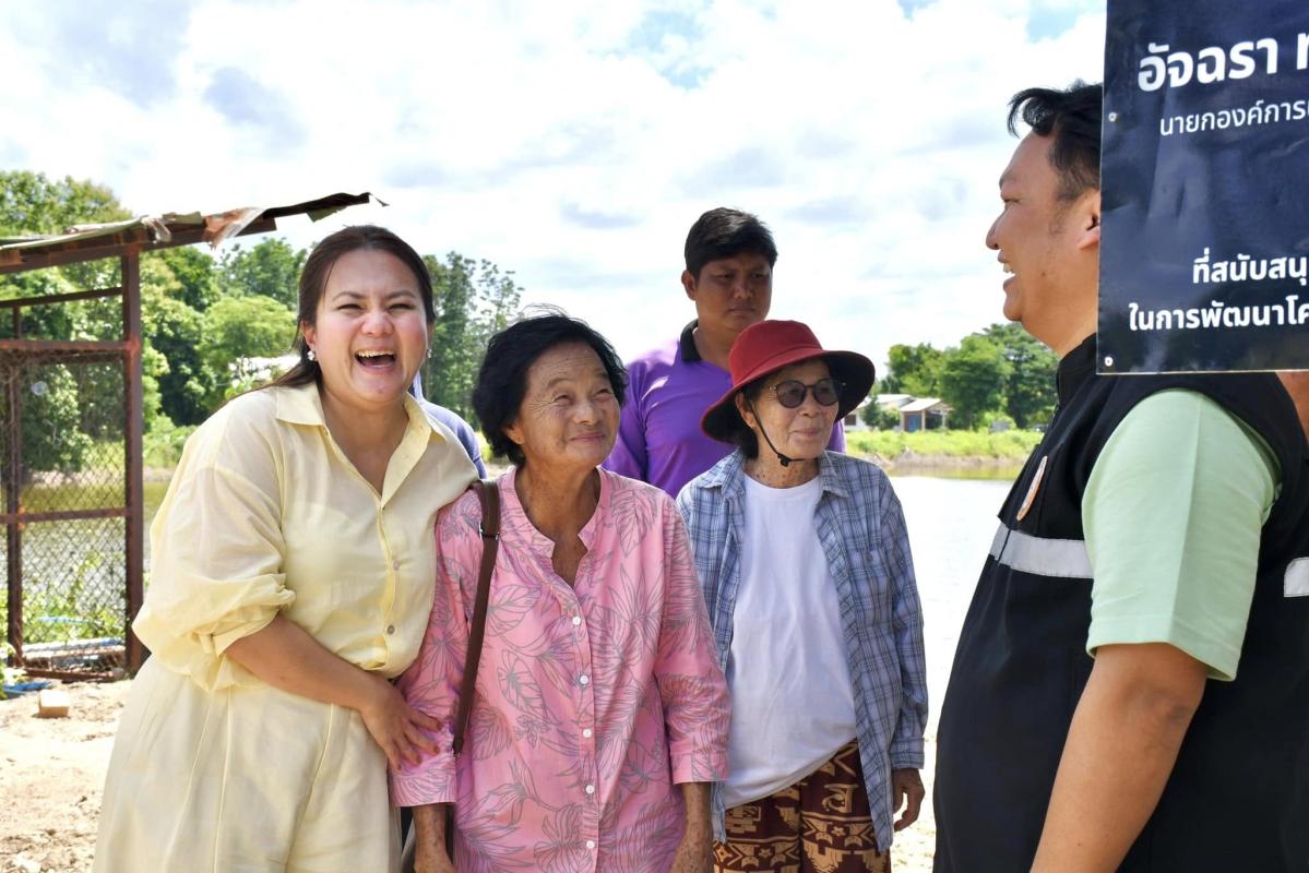 นายกจอย (นายก อบจ.ตาก) ลงพื้นที่ตรวจติดตามโครงการก่อสร้างอาคารสูบน้ำ และระบบท่อส่งน้ำพร้อมติดตั้งระบบไฟฟ้าโซล่าเซลล์