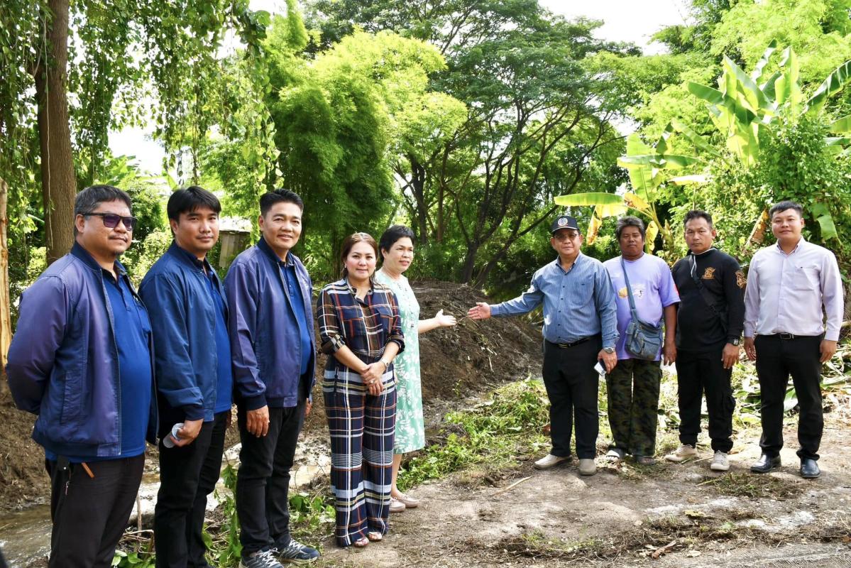 นายกจอย (นายก อบจ.ตาก) สนับสนุนเครื่องจักรพร้อมน้ำมันเชื้อเพลิง งบประมาณ 16,000 บาท ในพื้นที่ ต.แม่ระมาด อ.แม่ระมาด 