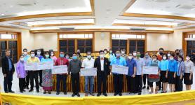 ส่งมอบเงินสนับสนุนโครงการปรับสภาพแวดล้อมและที่อยู่อาศัยสำหรับคนพิการที่ยากไร้ และมีความจำเป็นเร่งด่วนที่ต้องได้รับการพื้นฟูสมรรถภาพ ประจำปีงบประมาณ พ.ศ. 2563 