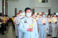 พิธีจุดเทียนเพื่อน้อมรำลึกในพระมหากรุณาธิคุณ พระบาทสมเด็จพระบรมชนกาธิเบศร มหาภูมิพลอดุลยเดชมหาราช บรมนาถบพิตร 