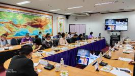 เข้าร่วมการประชุมผ่านระบบวีดีทัศน์ทางไกล (VCS) เพื่อชี้แจงรายละเอียดโครงการคนละครึ่ง