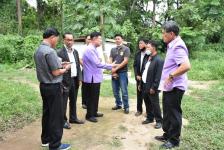 ลงพื้นที่ติดตามและประเมินผลในพื้นที่องค์การบริหารส่วนตำบลโป่งแดง เพื่อติดตามและประเมินประเมินผลการขอรับเงินสนับสนุนโครงการปรับสภาพแวดล้อมที่อยู่อาศัยสำหรับคนพิการที่ยากไร้และมีความจำเป็นต้องได้รับการฟื้นฟูสมรรถภาพ ประจำปีงบประมาณ พ.ศ.2563