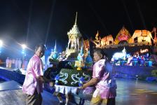 ร่วมงานประเพณีลอยกระทงสายไหลประทีป 1000 ดวง จังหวัดตาก ประจำปี 2563