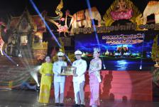 ร่วมงานประเพณีลอยกระทงสายไหลประทีป 1000 ดวง จังหวัดตาก ประจำปี 2563