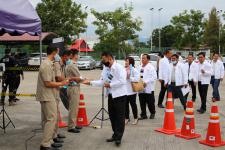 ภาพบรรยากาศวันแรกของการเปิดรับสมัครเลือกตั้งสมาชิกสภาองค์การบริหารส่วนจังหวัดตาก และนายกองค์การบริหารส่วนจังหวัดตาก