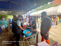 ลงพื้นที่ติดตามสถานการณ์น้ำท่วม และนำรถน้ำไปบริการช่วยเหลือประชาชน เพื่อการอุปโภคบริโภค ในพื้นที่อำเภออุ้มผาง