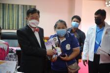 นายก อบจ.ตาก ร่วมแสดงความยินดีกับนักกีฬามวยไทยสมัครเล่นชิงแชมป์ประเทศไทย ประจำปี 2564 สมาคมกีฬาแห่งจังหวัดตาก