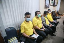 เข้าร่วมรับฟัง การนำเสนอรายละเอียด เทคโนโลยีด้านการสื่อสาร ที่สามารถนำมาใช้ในการบริหารจัดการองค์กร การประชาสัมพันธ์ การวางระบบควบคุมต่างๆ