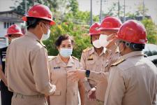 เข้าร่วมพิธีเปิดงานรื้อถอนระบบจำหน่ายไฟฟ้า และระบบสายสื่อสาร ตามโครงการปรับปรุงระบบจำหน่ายไฟฟ้า เป็นเคเบิลใต้ดิน 1 จังหวัด 1 ถนน เพื่อเฉลิมพระเกียรติ ( Under Ground Cable )