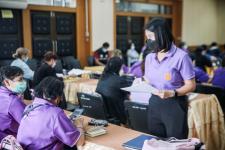 นายกองค์การบริหารส่วนจังหวัดตาก เป็นประธานในพิธีเปิดโครงการฝึกอบรมส่งเสริมการดูแลสุขภาพอนามัยที่ดีของสตรีและบุคคลในครอบครัว ประจำปีงบประมาณ พ.ศ. 2565 พร้อมด้วยว่าที่ ดร.ฑีฆะพล ทวีเกื้อกูลกิจ รองนายกองค์การบริหารส่วนจังหวัดตาก 