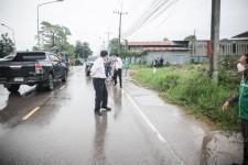 ลงพื้นที่ติดตามสถานการณ์น้ำท่วม ในพื้นที่อำเภอแม่สอด โดยได้ให้การสนับสนุน นำเครื่องสูบน้ำไปช่วยแก้ไขปัญหาน้ำท่วมขังในพื้นที่