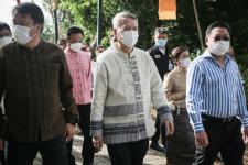 องค์การบริหารส่วนจังหวัดตาก ได้สนับสนุนงบประมาณในการจัดงาน จำนวน 50,000 บาท เพื่อบำรุงรักษา สืบสาน ศิลปะจารีตประเพณี และวัฒนธรรมอันดีของท้องถิ่นที่มีความสำคัญต่อวิถีชีวิตประชาชนในท้องถิ่น