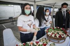 นายกองค์การบริหารส่วนจังหวัดตาก ในฐานะผู้อำนวยการอุทยานธรณีไม้กลายเป็นหินตาก ร่วมงานแถลงข่าวเตรียมจัดงาน “บันทึกสถิติโลก ไม้กลายเป็นหินที่ยาวที่สุดในโลก”
